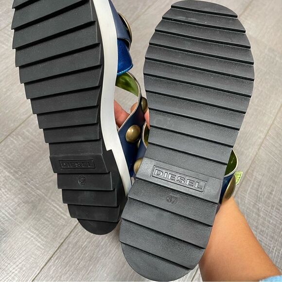 DIESEL Sandals Criss cross Chunky Studs Size 37 US7 Navy - Picture 9 of 15